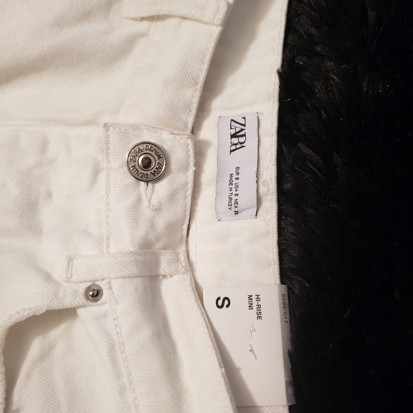 Zara - Picture 4 of 6